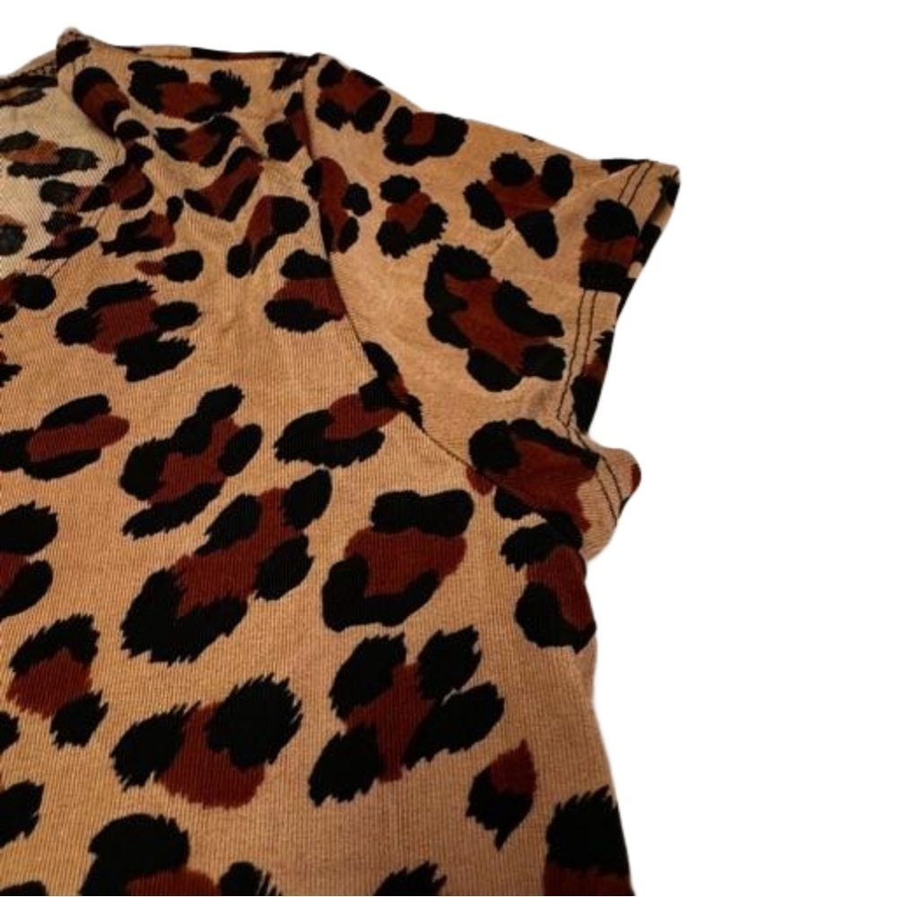 Slinky Brand Women's Size Small Brown Leopard Print Shirt Top Tee Cap Sleeve - Picture 4 of 12